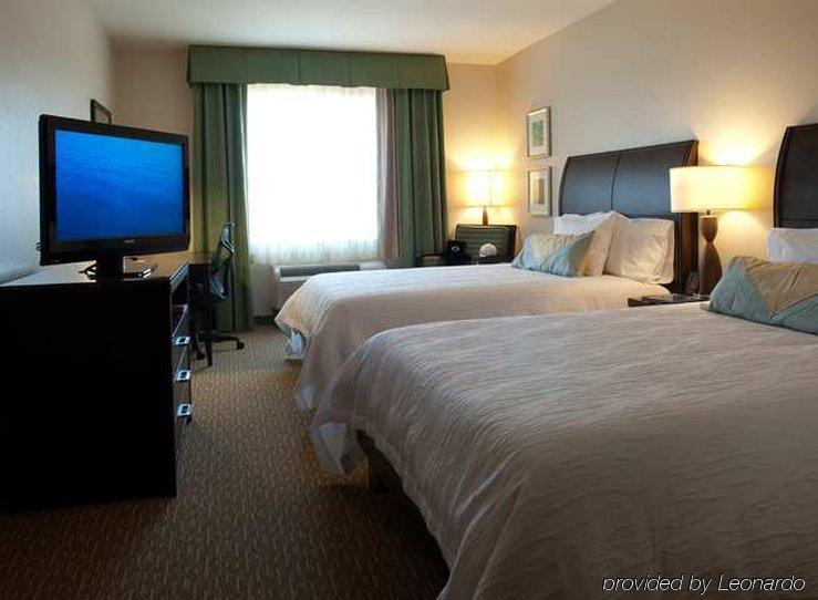 Hilton Garden Inn San Bernardino Habitación foto